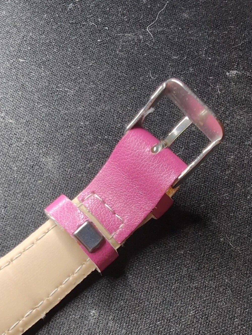 Truce Women's Quartz Wristwatch with Pink Wrist Band